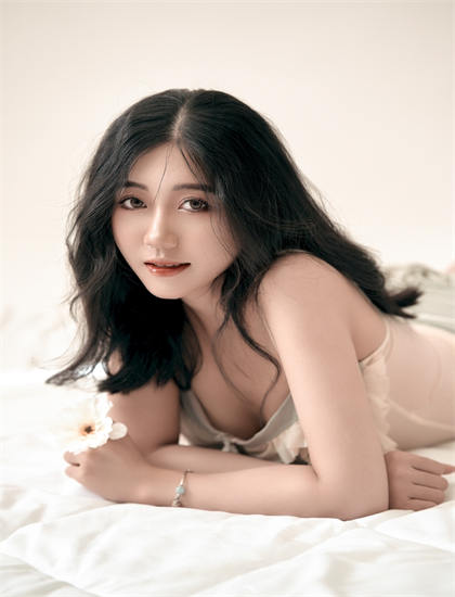 小小视频免费观看高清日本_欧美精产国品一二三类产品特点_无主之城电影在线观看完整版